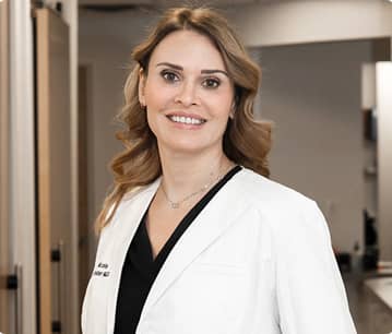 Dr. Nicole Schrader offers personalized consultations for facelift surgeries and contributes to the field's progress through research and presentations.