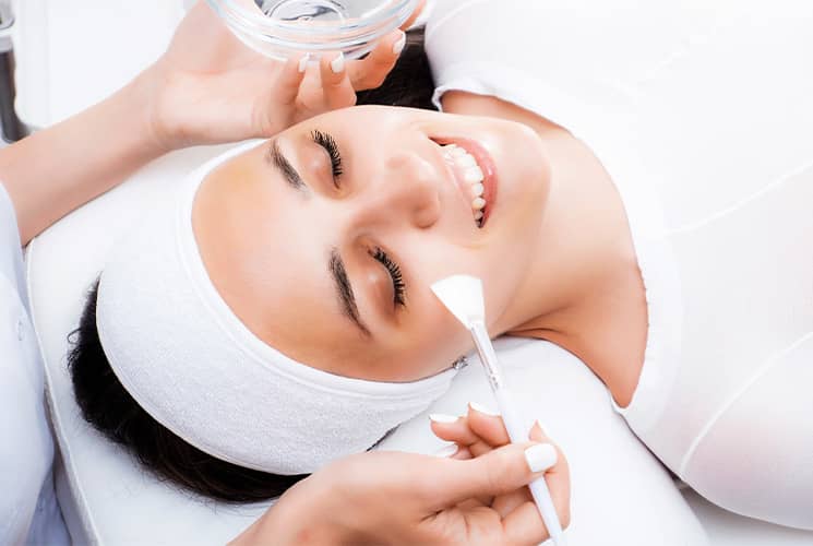 Chemical peels are a cosmetic procedure used to improve the texture and tone of the skin by removing dead skin cells and stimulating the growth of new, healthy ones.