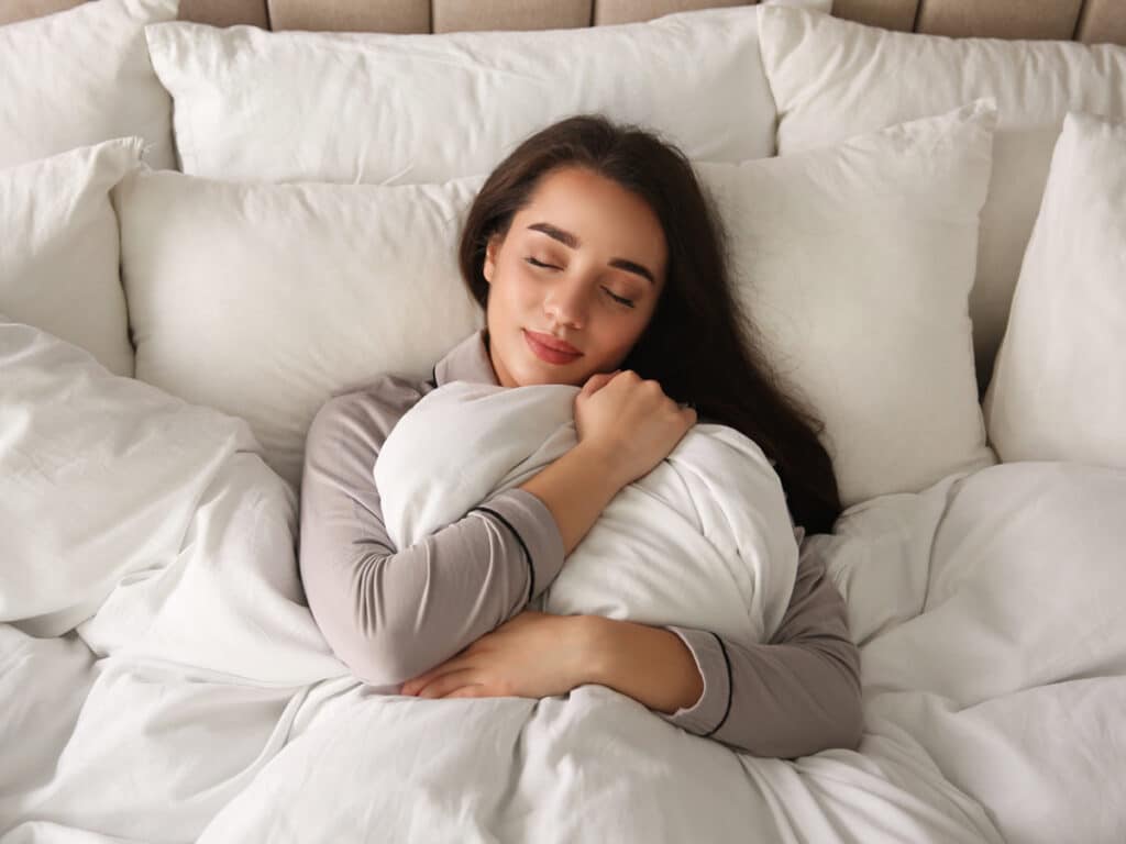 After otoplasty surgery, it is important to avoid touching or rubbing your ears and to sleep with your head elevated to reduce swelling.